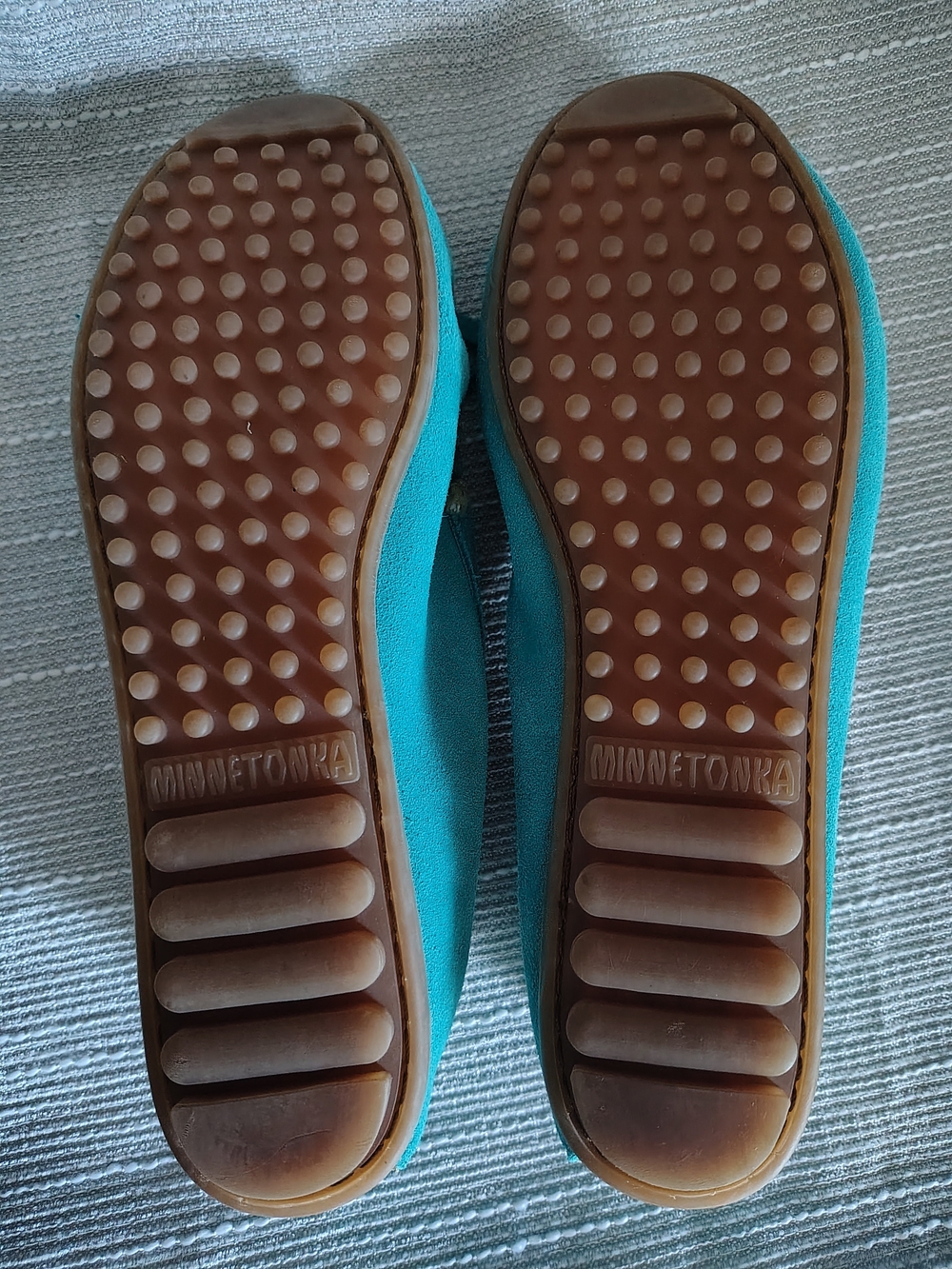 Minnetonka Turquoise Suede Moccasin Driving Flats Women's 9.5 Loafers - Picture 9 of 9
